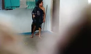 Il ragazzo ha porno troie anziane due buon cazzo.
