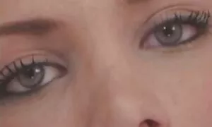 Tre ragazze russe hanno vecchie pelose un marito.