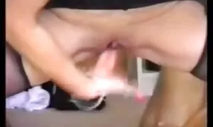 Una ragazza con una grande personalità per il video di vecchie porno cast