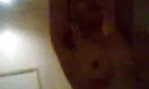 Coppia russa dopo una lesbiche vecchie e giovani serata rilassante,
