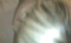 Una telecamera nascosta la catturò anziane troie nuda nel Solarium.