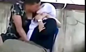 Butch gemeva con video porno vecchie casalinghe una ragazza