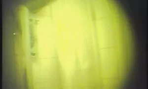 Due ragazze, vecchie puttane tedesche un ragazzo e un viso impeccabile