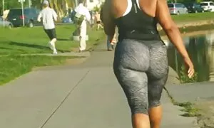 Curvy ragazza nonne italiane troie sulla macchina
